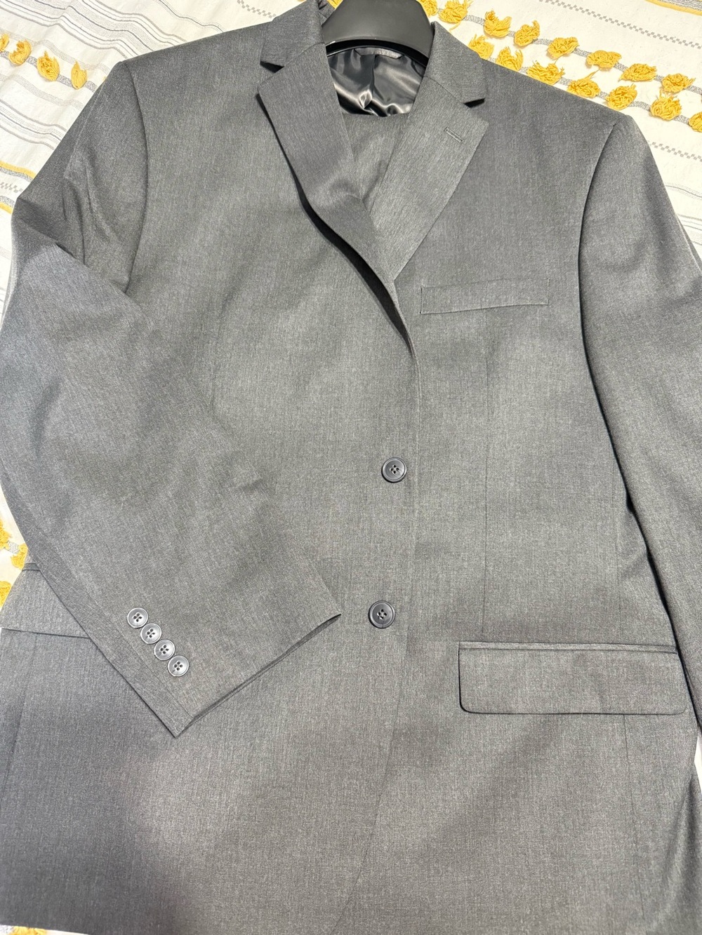 Van Heusen Men's Charcoal Gray Two-Button Suit Jacket with matching pants